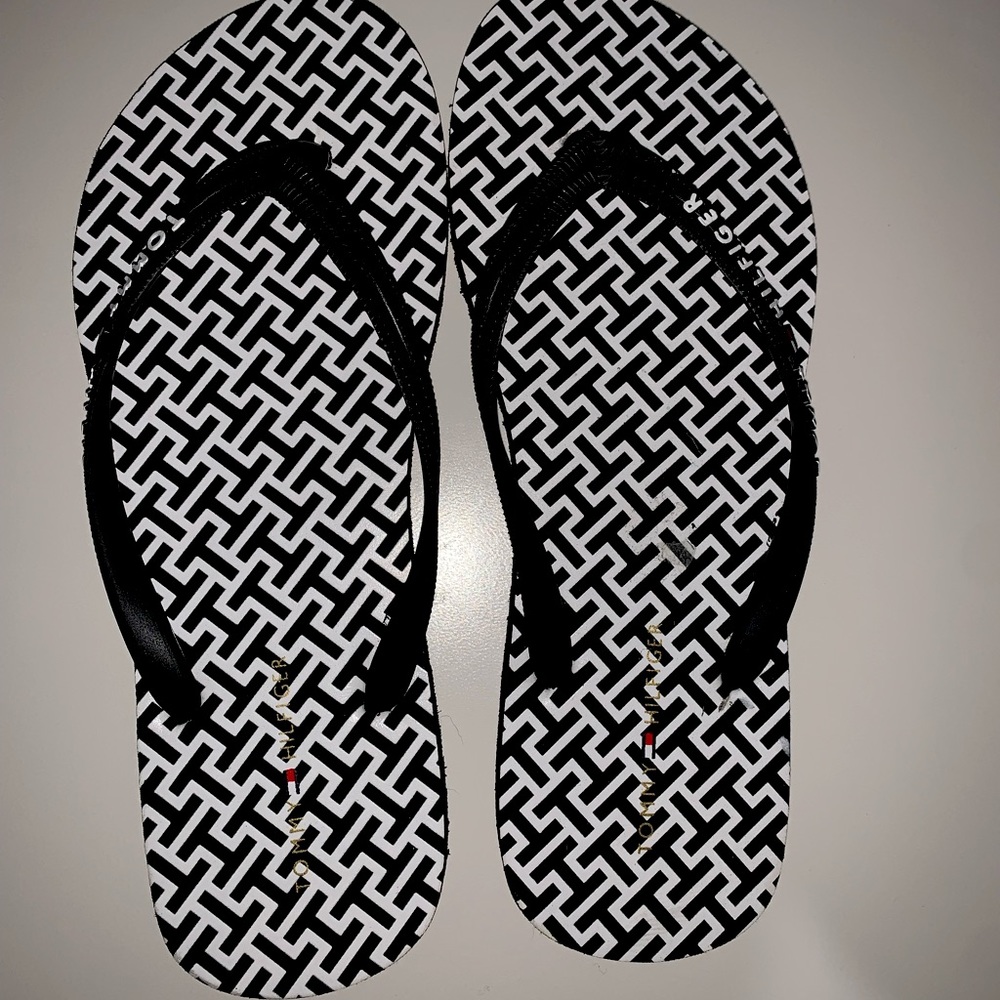Women’s Tommy Hilfiger Flip Flops